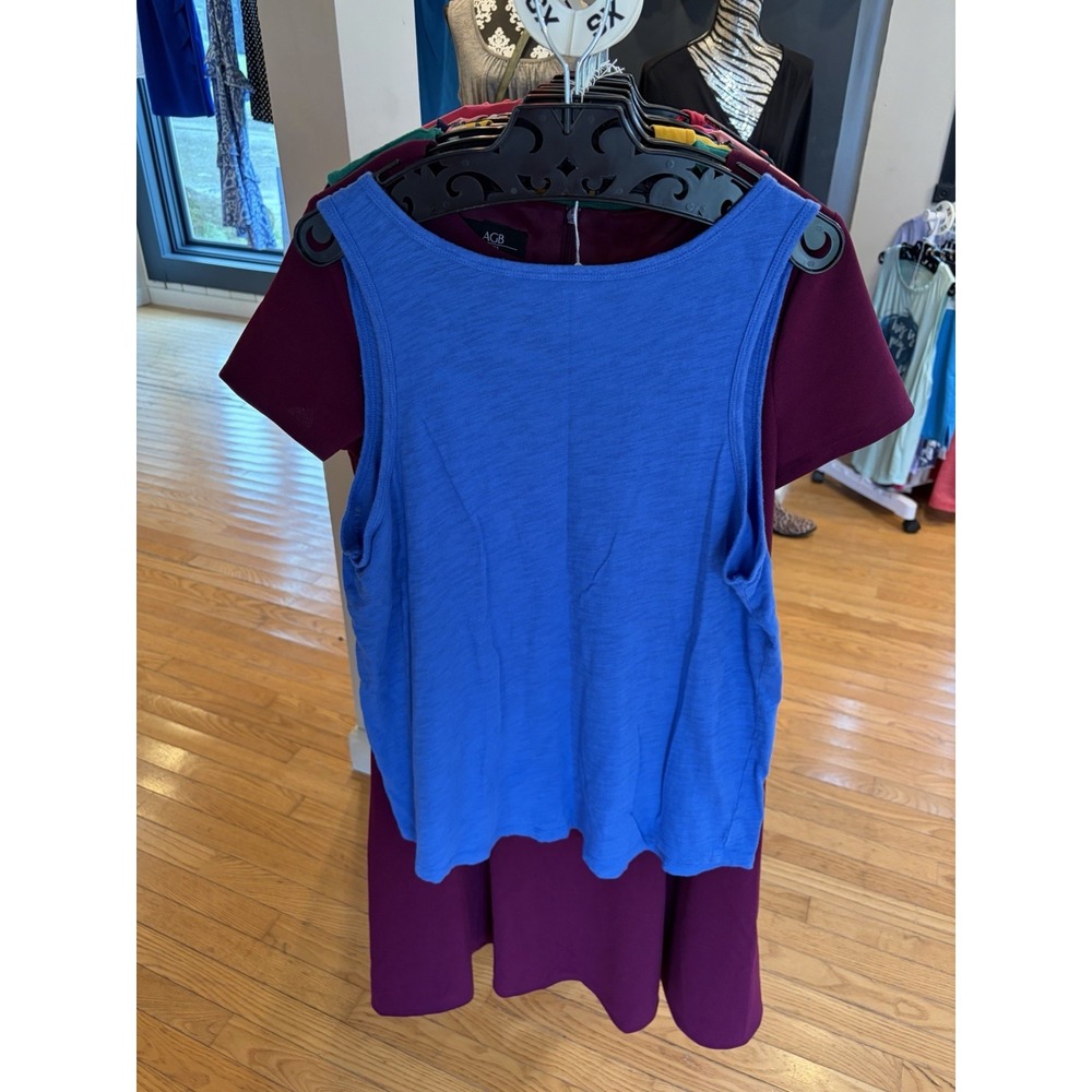 Gap Blue Tank Easy Tee Size Large - Picture 2 of 2